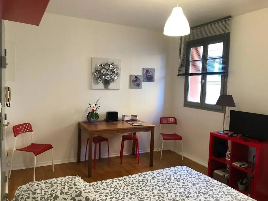 studio cosy et calme hypercentre Toulouse 0*,
